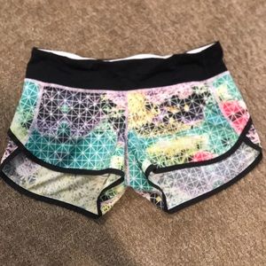 Barely work lulu shorts